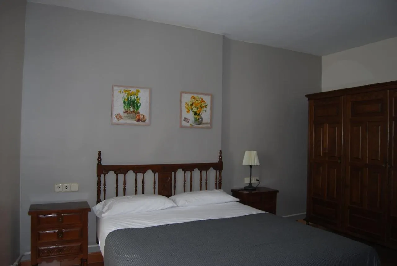 Pension Casa Vicenta Vielha 2*,  Spain